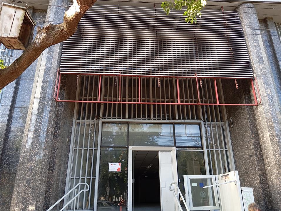 DESCRICAO TRG: EX AGENCIA 001-1145 - PELOTAS CENTRO - RS.COMPLEMENTO TRG: TIPO DE IMÓVEL ESTAVA COMO LOJA, CONTUDO, FOI SOLICITADO PELA GESTÃO ATUALIZAR PARA EX-AGENCIA CONFORME DOCUMENTOS. — foto principal