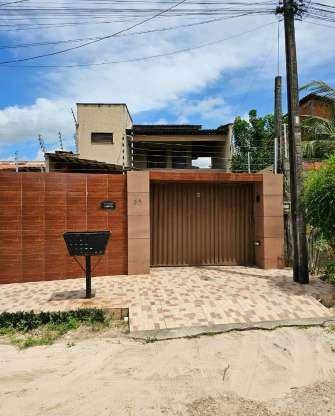 Casa em Aquiraz, Brisa Das Praias, RUA D, 38, TERRENO N° 4, LOTE 19, LOTE 20, CE. Área: 130.91m2