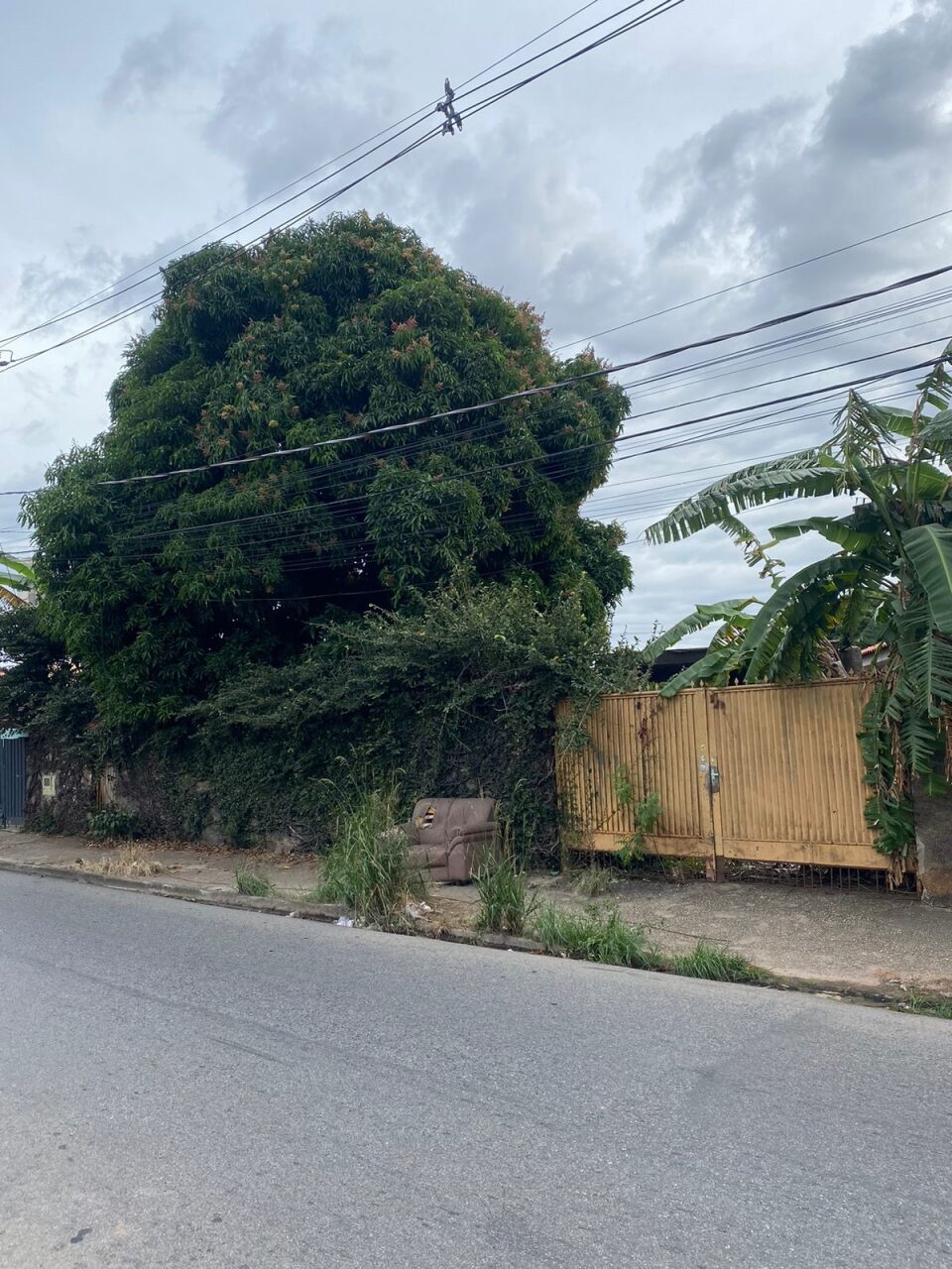 Rua Ozias de Oliveira Dias 182 - Lopes de Oliveira - Sorocaba/SP — foto principal