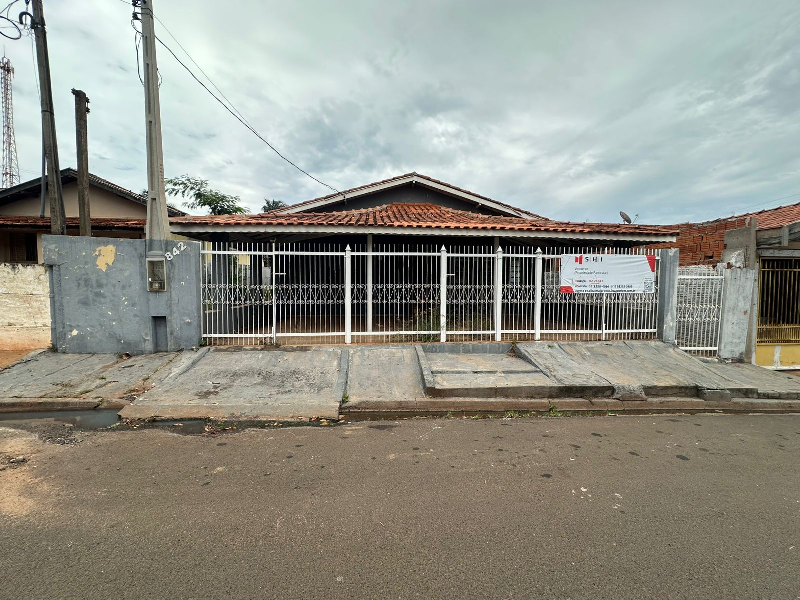 Casa em Pereira Barreto, Hossoi, R EMILIO CHIESA, 842, SP. Área: 223.2m2