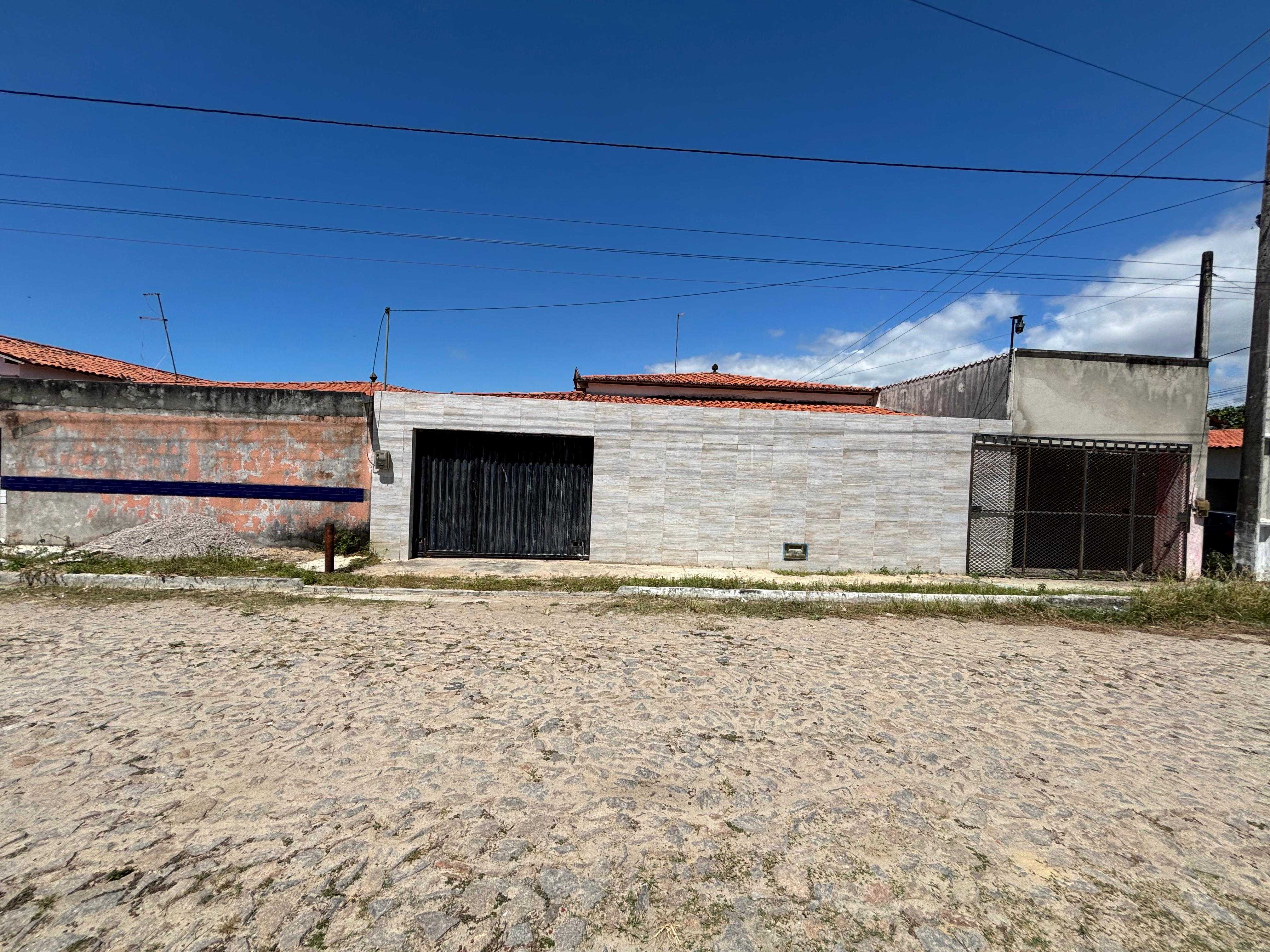 Casa em Pindoretama, Loteamento Brisas Do Pindoretama, RUA OSMAR HOLANDA DE FREITAS, 417, CE. Área: 273.95m2