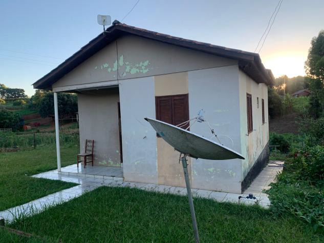 Casa em São Pedro das Missões, Centro, Avenida 21 de abril, RS. Área: 81.48m2