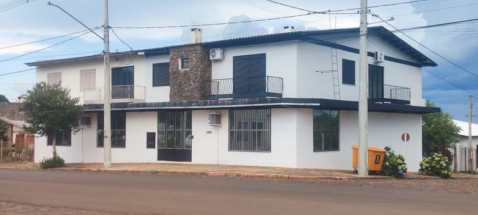 Apartamento em Fortaleza dos Valos, Centro, Rua Facco, 500, Apartamento 102, Edifício Muller, RS. Área: 135.87m2
