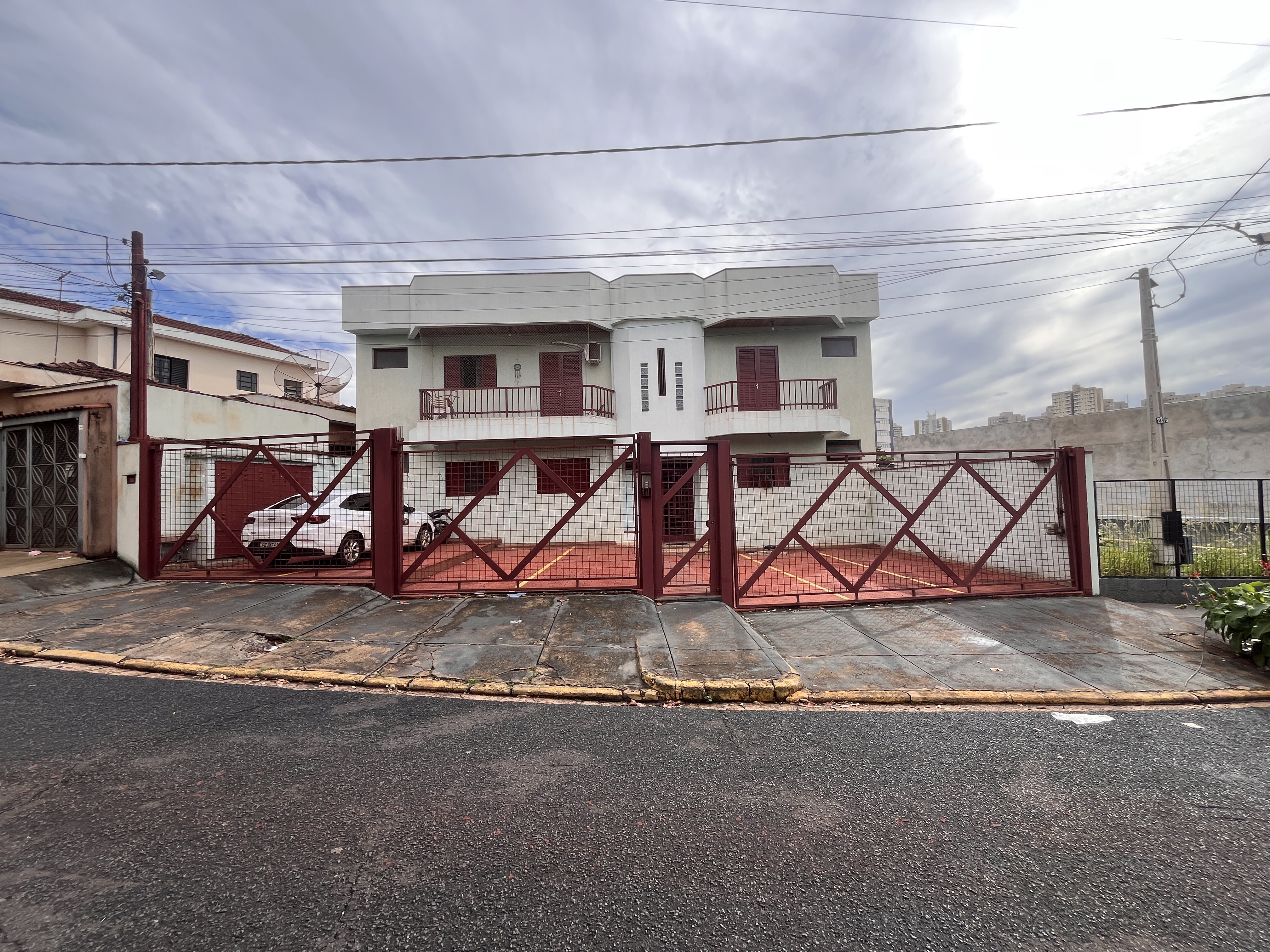 ENTRADAS: Liberado para venda conforme solicitação de SHI    14/04/26 - ENTRADAS:  ABERTO DEMANDA DE VISTORIA SIMPLES PARA CONFIRMAR STATUS DE OCUPAÇÃO. LAUDO EXTERNO — foto principal