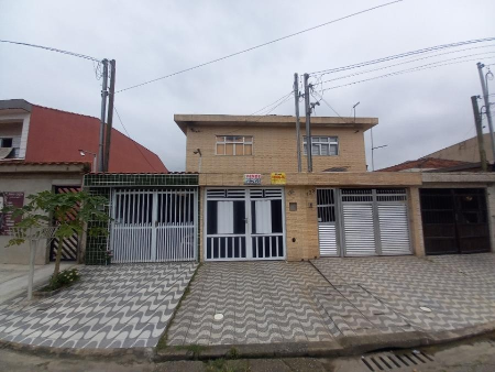 Rua Nicolau Patrício Moreira 121 - ESPLANADA DOS BARREIROS - São Vicente/SP — foto principal