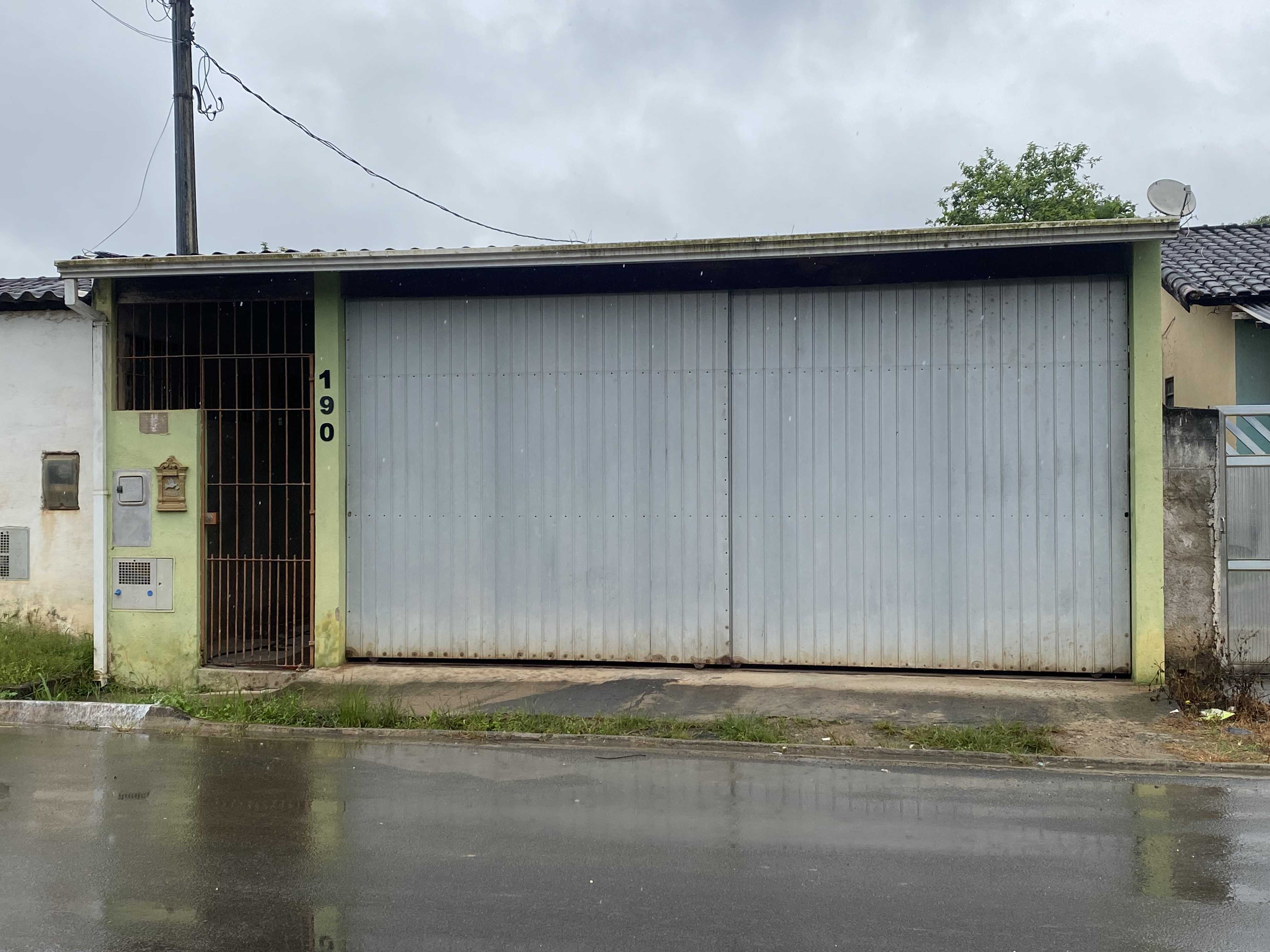 Casa em Pariquera-Açu, Jardim Alvorada, Rua Professor José Vicente Bertoli, 190, LOTEAMENTO JARDIM ALVORADA, SP. Área: 160m2
