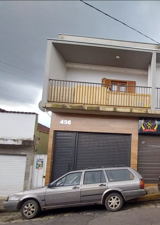 CONFORME LAUDO DE MATRÍCULA, TRATA-SE DE IMÓVEL DE USO MISTO, COMERCIAL/RESIDENCIAL — foto principal