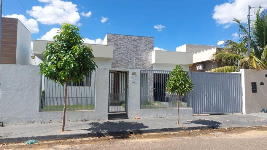 Casa em Primavera do Leste, Residencial Buritis Primavera, RUA ABACATEIRO, 730, MT. Área: 100.77m2