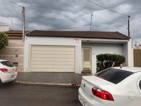 Casa em Bariri, Cidade Jardim, Rua Paulino Pessoto, 162, SP. Área: 69.98m2