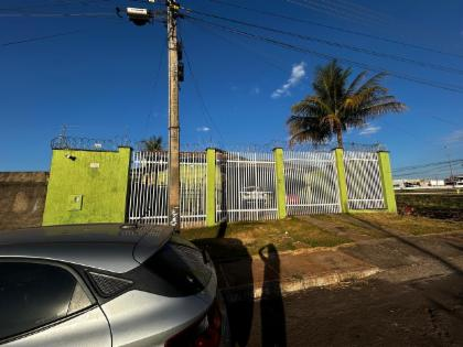 HALL ÍNTIMO, GARAGEM PARA 02 CARROS, SUÍTE MASTER C/ CLOSET, ESCRITÓRIO — foto principal