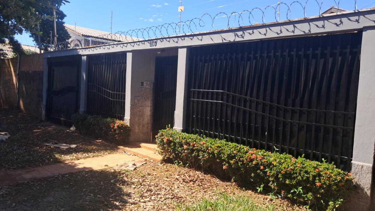 Casa em Campo Grande, Vila Bandeirantes, AVENIDA JOAQUIM DORNELAS, 1103, LT 12 QD 19, MS. Área: 446.44m2