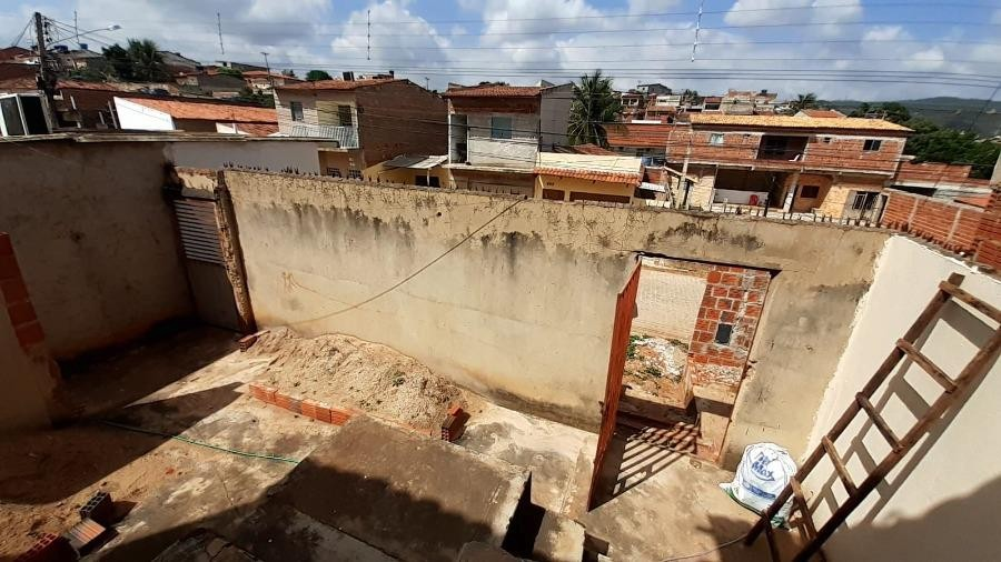 Casa em Salgueiro, Santa Margarida, Rua Juscelino Kubitschek, 91, PE. Área: 63.7m2