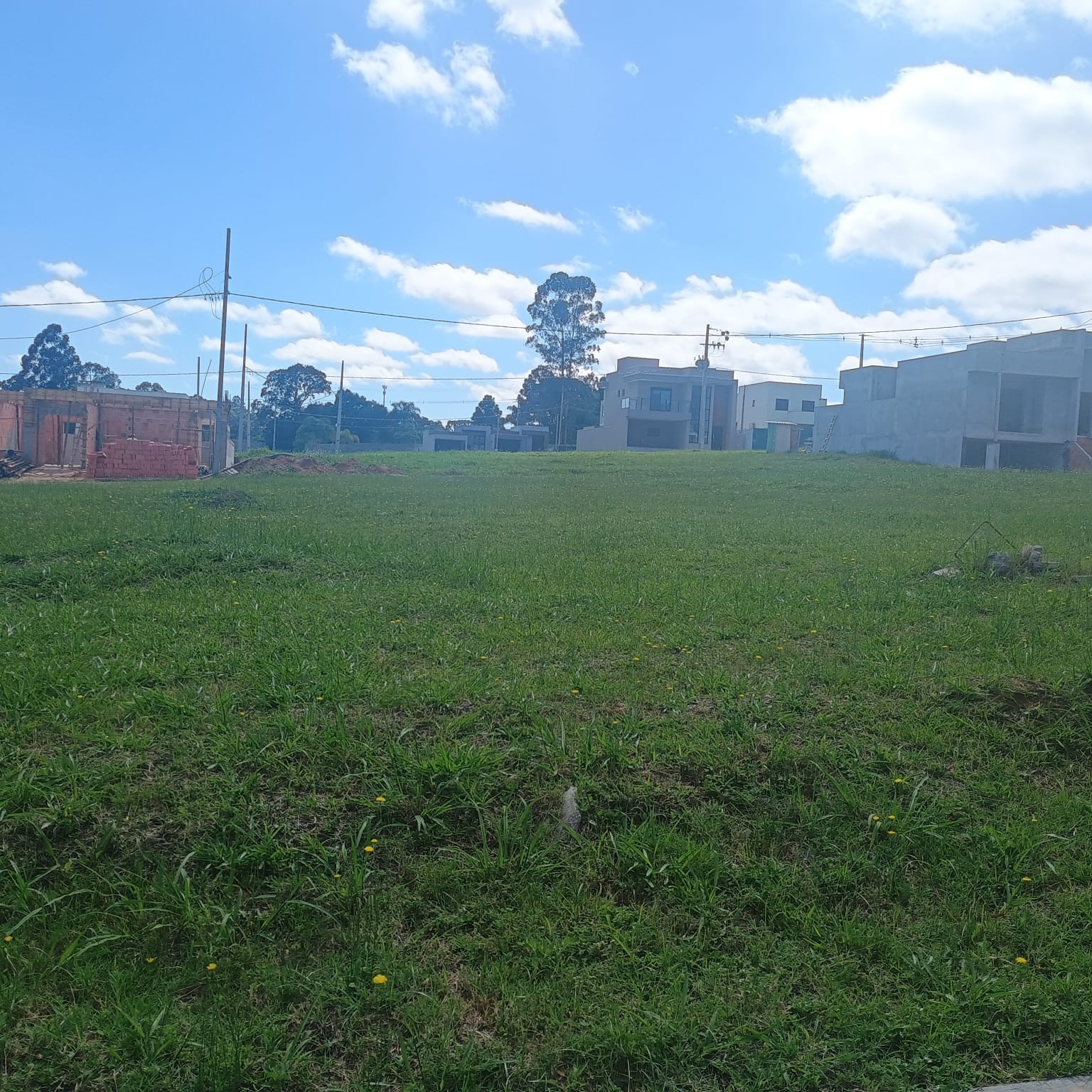 Rua Juvelino Alves dos Santos 301 CONDOMÍNIO VALLE DO SOL LOTE 07 QUADRA 10 - Colônia Dona Luíza - Ponta Grossa/PR — foto principal
