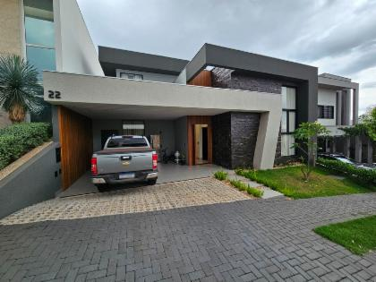 RUA PIONEIRO WALDEMAR GOMES DA CUNHA 269 CONDOMÍNIO RESIDENCIAL BUONA VITTA LOTE 22 - JARDIM SAN REMO - Maringá/PR — foto principal