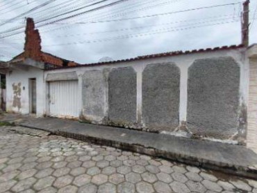 Casa em Cachoeira Paulista, Vila Carmem, RUA PREFEITA ADELE GUIMARÃES, 100, LOTEAMENTO IDALINA ABREU SADRE, SP. Área: 110.28m2