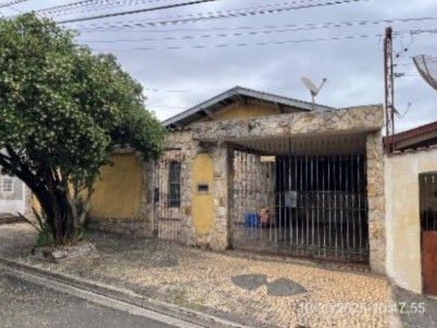 Casa em Piracicaba, Jardim Algodoal, RUA TERENZIO GALESI, 545, LOTEAMENTO VILA ALGODOAL, SP. Área: 125.81m2