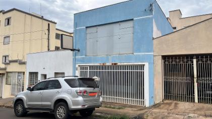 Prédio em São Carlos, Centro, RUA AQUIDABAN, 536, SP. Área: 197.2m2