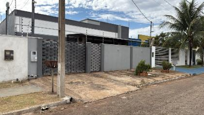 Casa em Campo Verde, Buritis, RUA OLÍMPIO JULIO BAUKEN, 111, MT. Área: 252m2